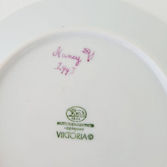 Hutschenreuther Viktoria Hand-Painted Teacup/Saucer, Rare Elegant German Teacup - Picture 7 of 12